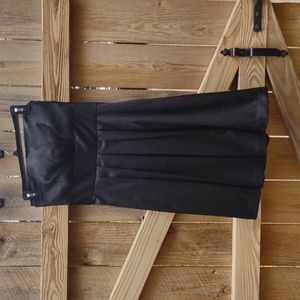 🏵️ White House Black Market Convertible Strapless Dress NWT